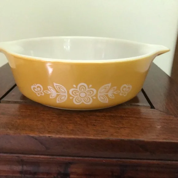 Vintage Pyrex Butterfly Gold 471-B 500ml. Without lid - Picture 5 of 8